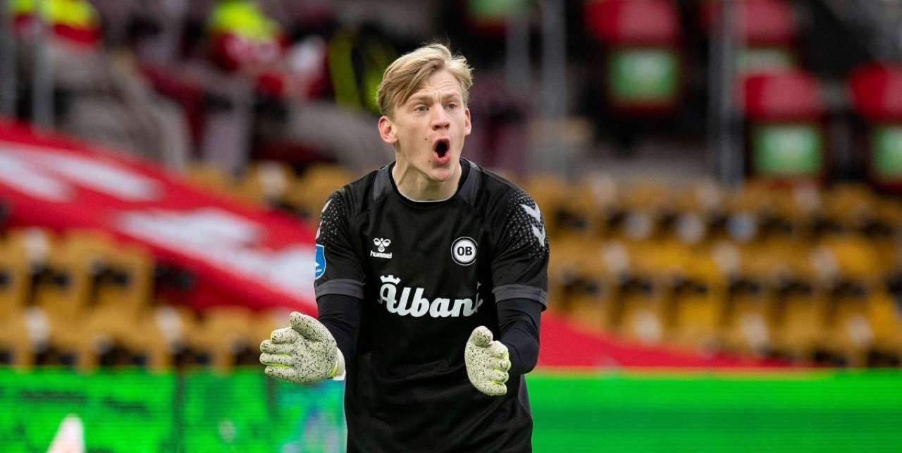 Zahlen statt Emotionen: Die datenbasierte Transferanalyse von HSV-Kandidat Oliver Christensen