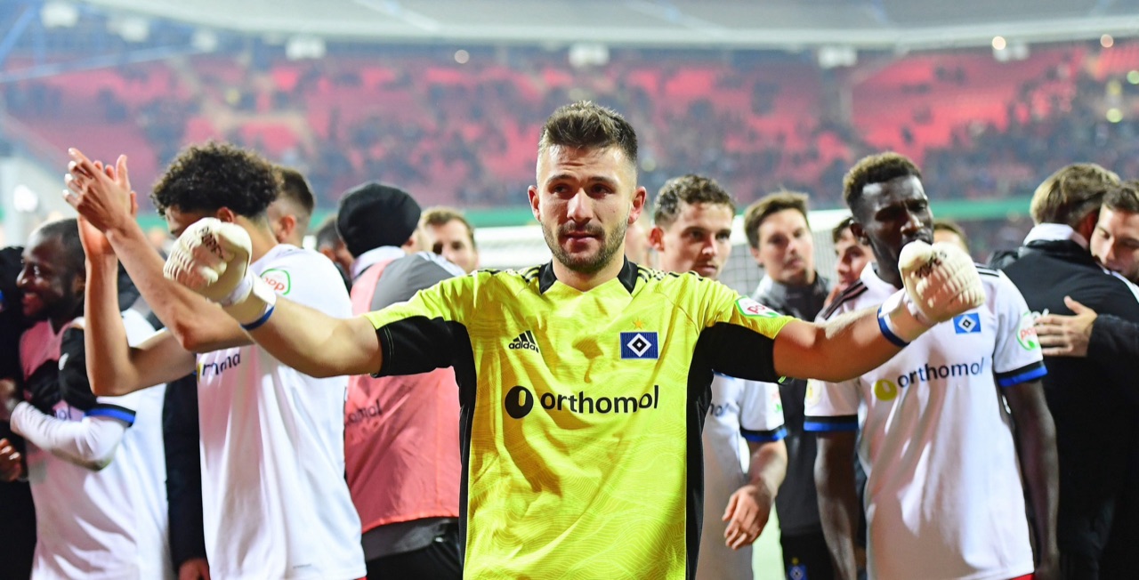 Stark! HSV siegt trotz Leibold-Schock beim 1. FC Nürnberg