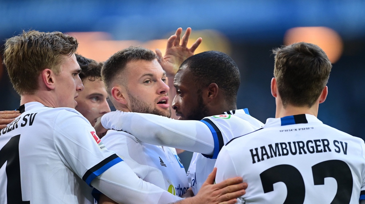 Unspektakulär, souverän, wichtig! Der HSV schlägt Ingolstadt verdient mit 3:0