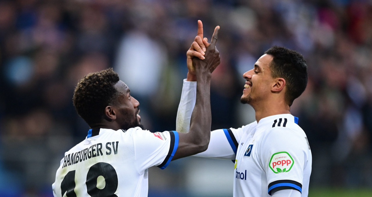 Vorweihnachtszeit beim HSV: Dreimal geht's noch auf den Platz, heißa, dann ist...