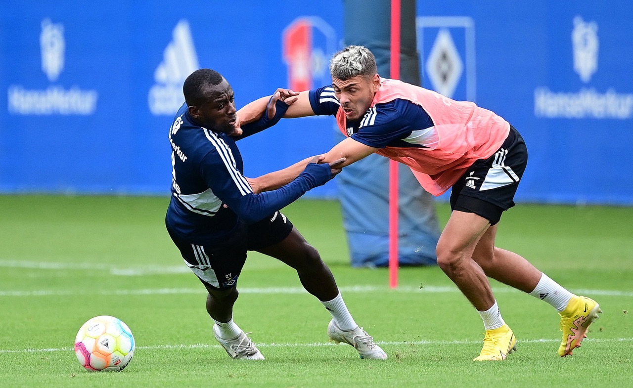 Der HSV kämpft in Kiel um Rekorde - und die Tabellenspitze