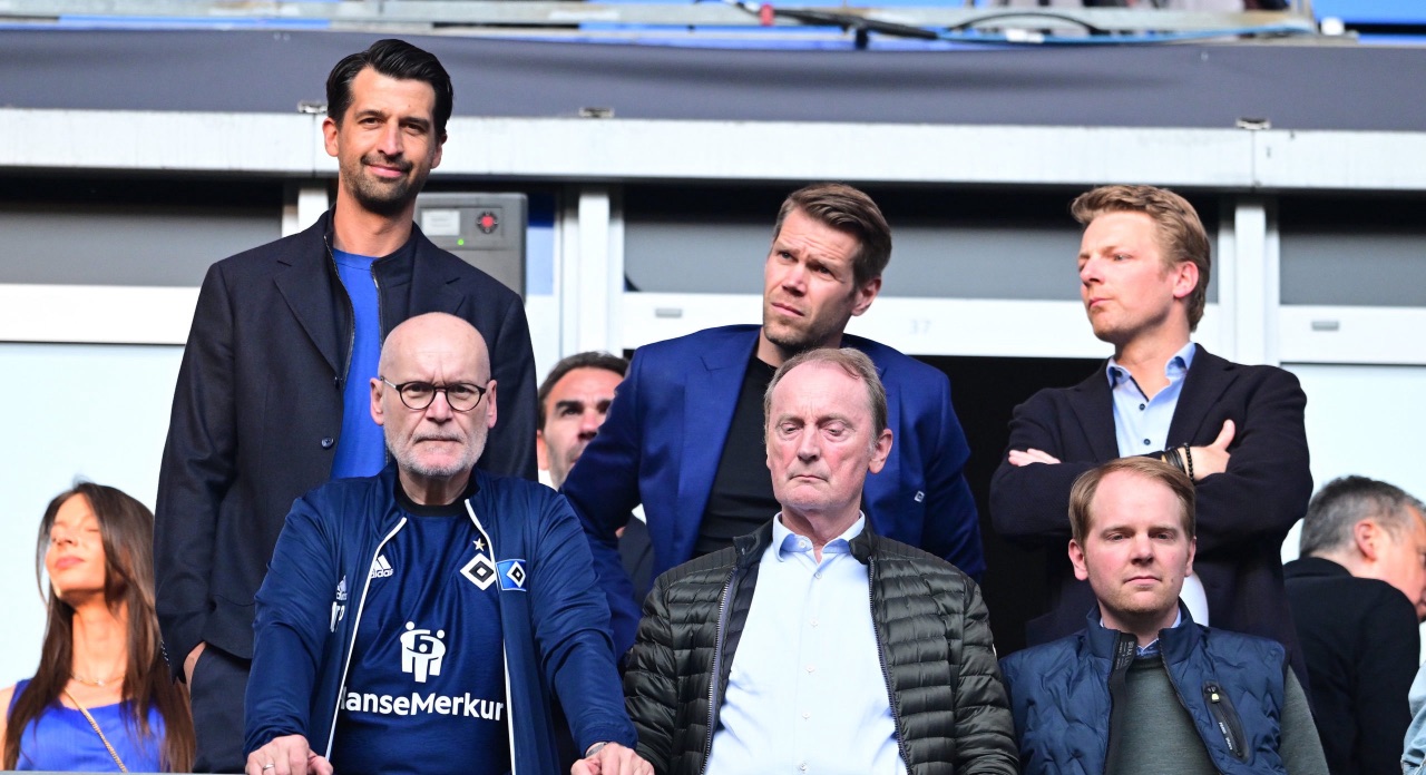 Kühnes Millionen setzen HSV-Führung auch unter Druck