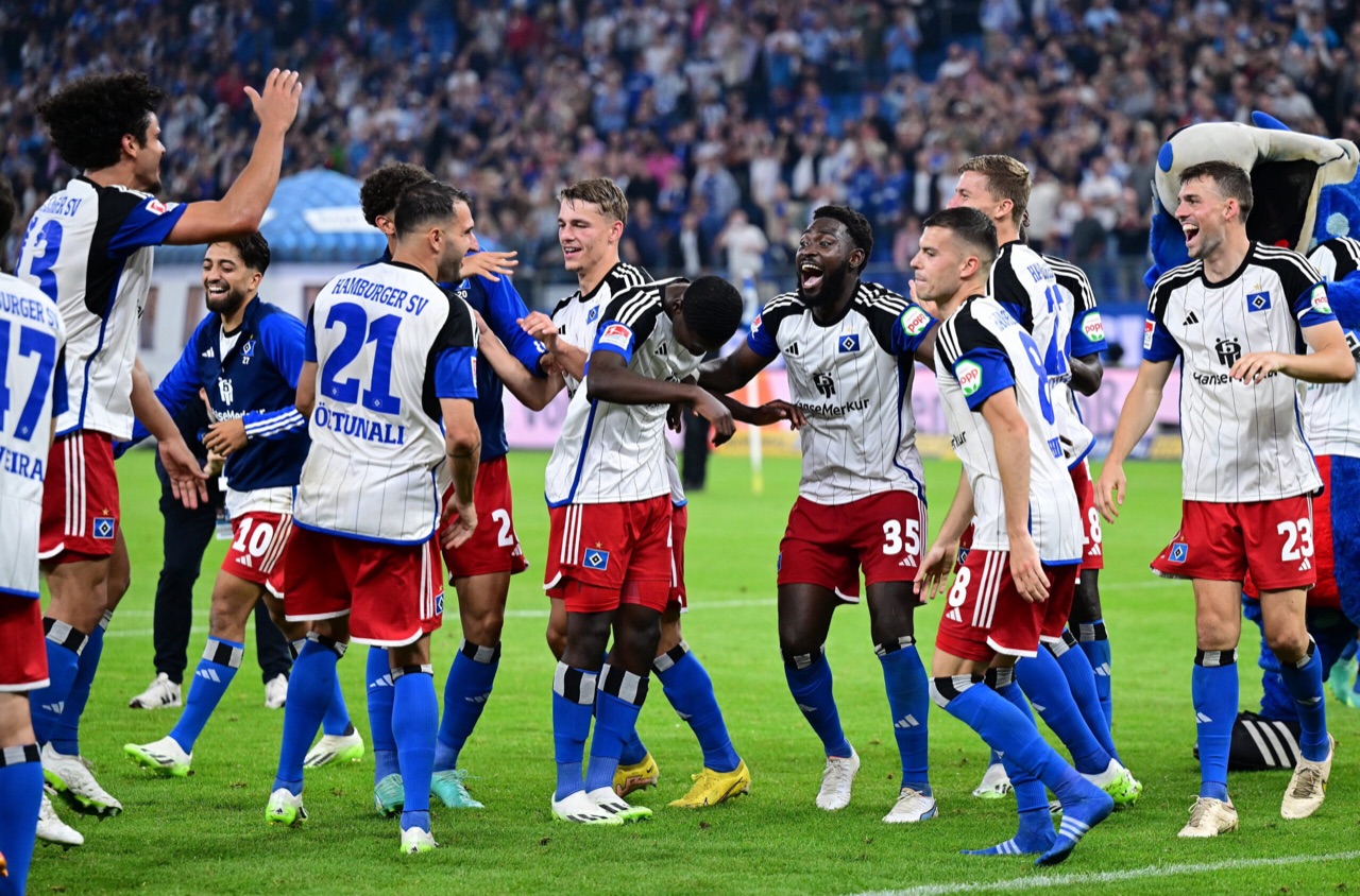 5:3 gegen Schalke 04 - bärenstarker Saisonauftakt des HSV