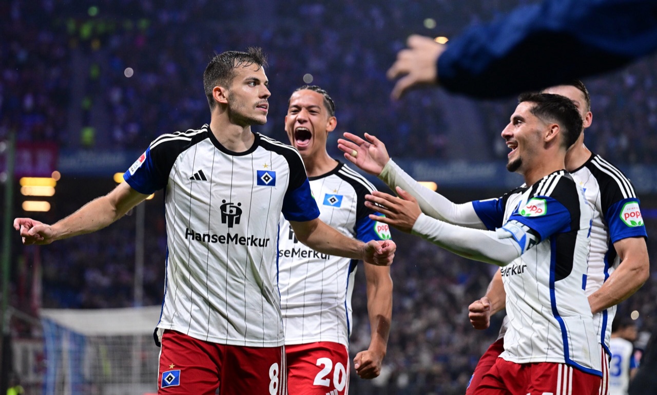 Mit Ruhe und Geduld hinten zu Null - HSV schlägt Tabellenführer Düsseldorf