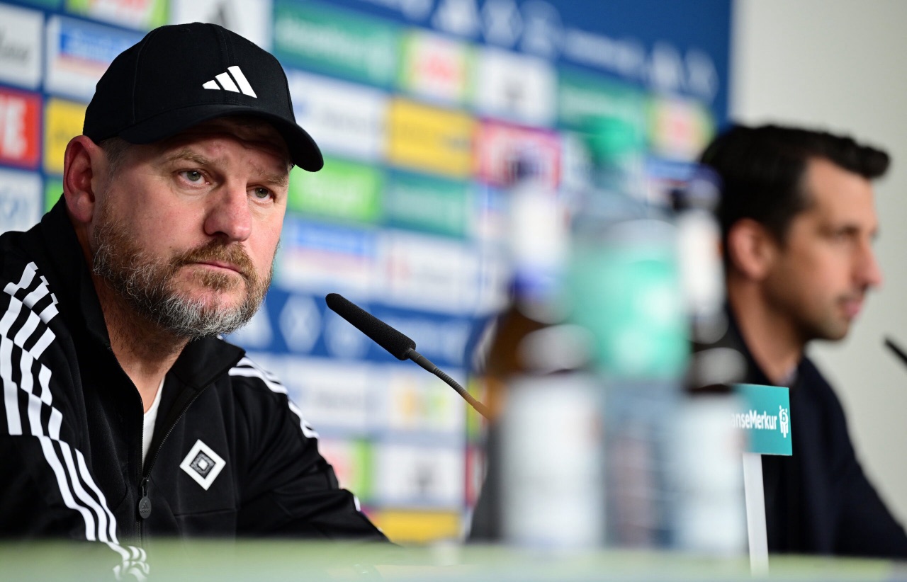 Baumgart fehlt Unterstützung - HSV-Vorstand in der Pflicht