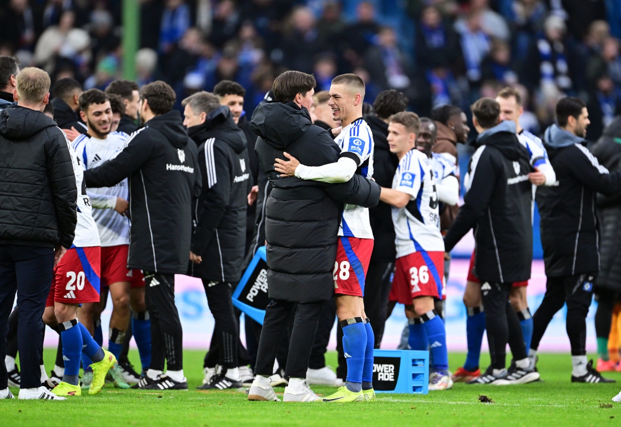 HSV-Spieler sprechen sich klar für Polzin aus! Erst sportlich, dann auch verbal