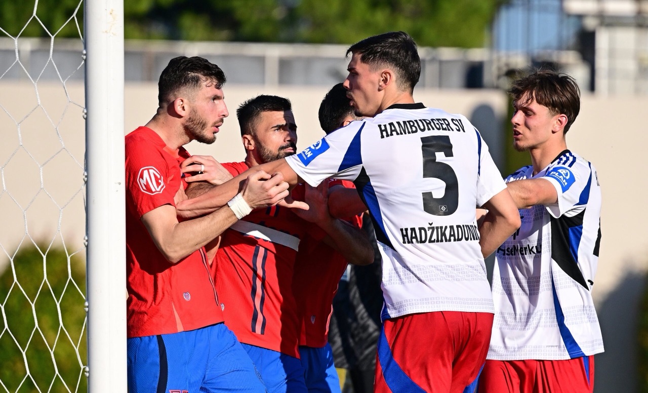 Guter Abschluss des HSV-Trainingslagers trotz Niederlage im ruppigen Rumänen-Test