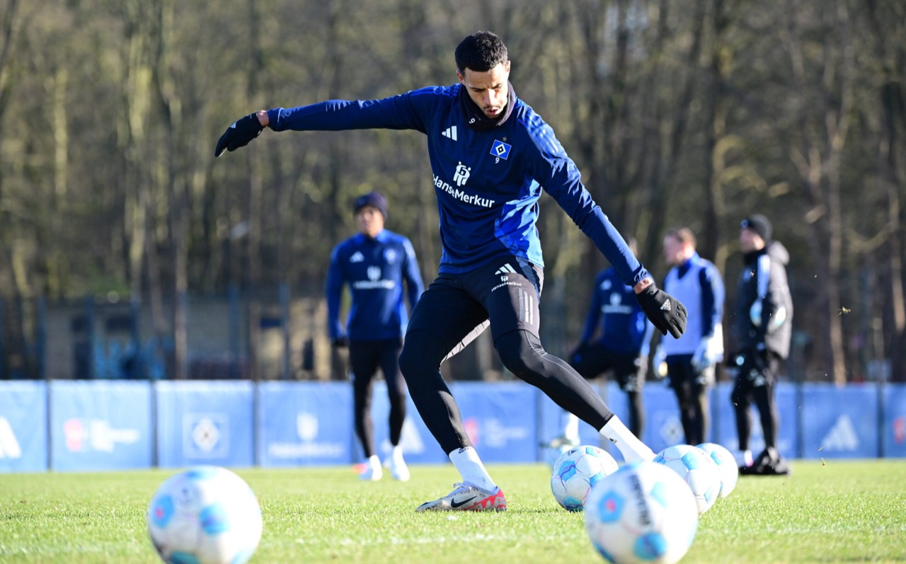 Lautstarker Zoff zwischen Kuntz und Hrubesch? Glatzel ist wieder im Training