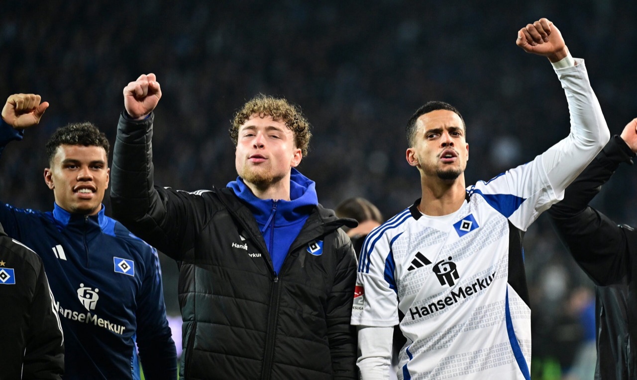 Der HSV demonstriert Stärke - 3:0 in Magdeburg mit einem überragenden Königsdörffer