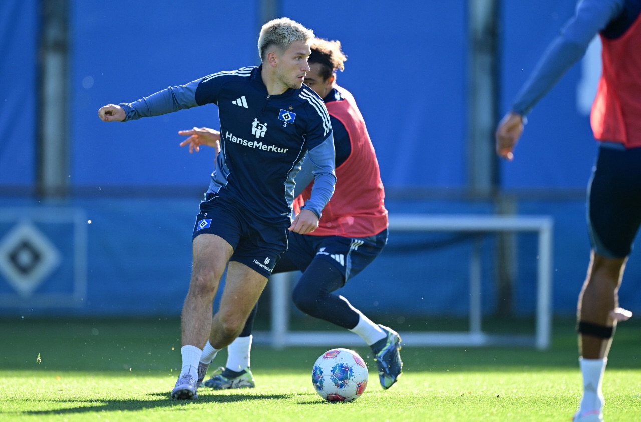 Noah Katterbach zurück bei den HSV-Profis: Einsichtig, reflektiert, fokussiert
