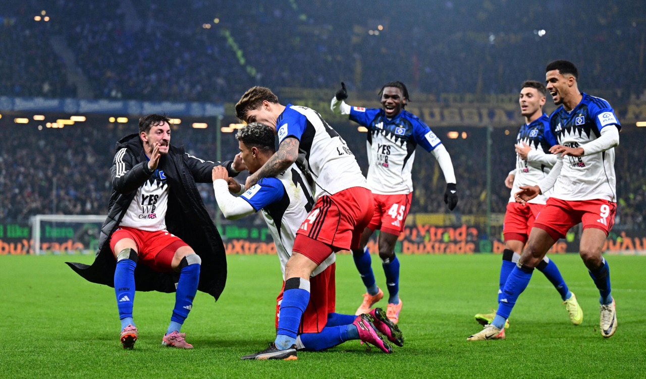 90+7! Königsdörffer rettet den HSV in letzter Sekunde gegen BVB