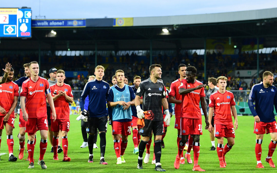 2:1-Sieg in Braunschweig – HSV wackelt in Runde zwei