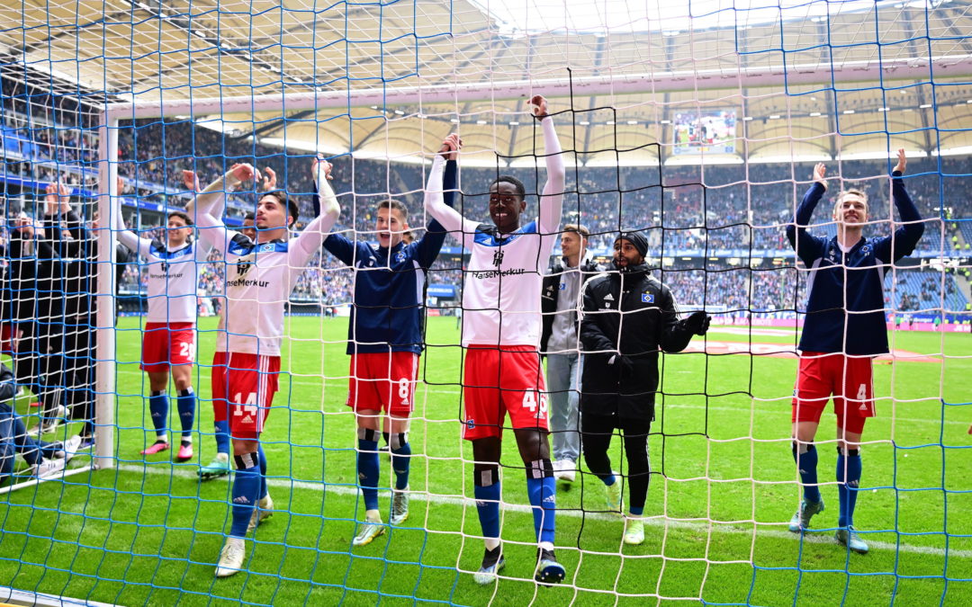 Hannover bricht ein – der HSV schießt sich aus der Krise