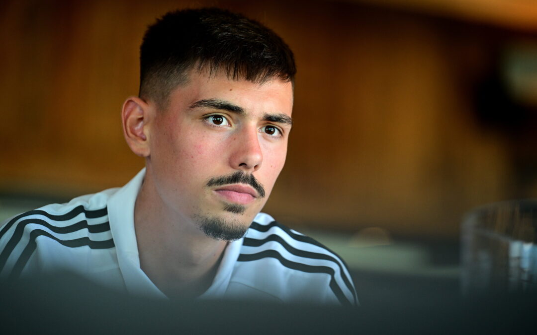 Hadzikadunic – Zweikämpfer, Nationalspieler und Sprachtalent
