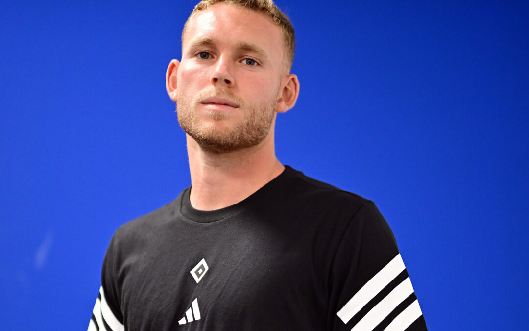 Torwartduell beim HSV: Daniel Peretz über Heuer Fernandes, seine Ziele und die Bayern-Leihe