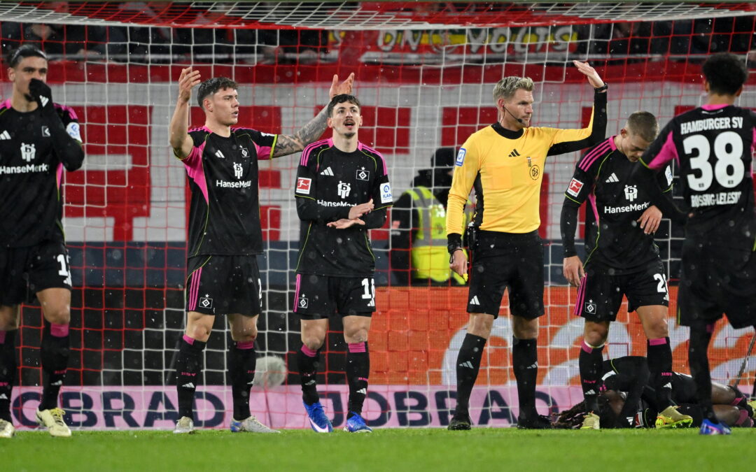 VAR schaut weg, HSV verliert: Bittere 1:2-Pleite in Freiburg